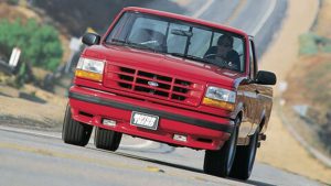 Lee más sobre el artículo Diferencias entre Ford Lightning de primera generación y F-150