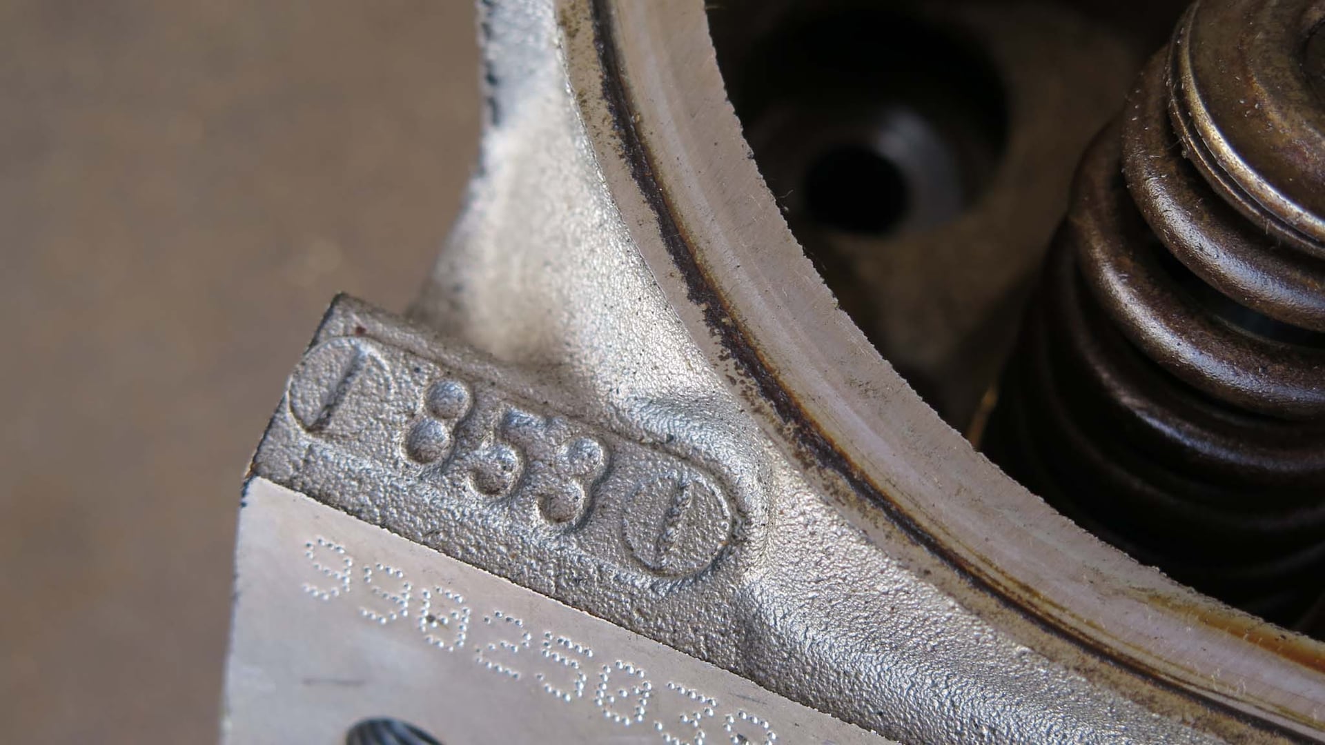 005 GM LS head casting numbers 1