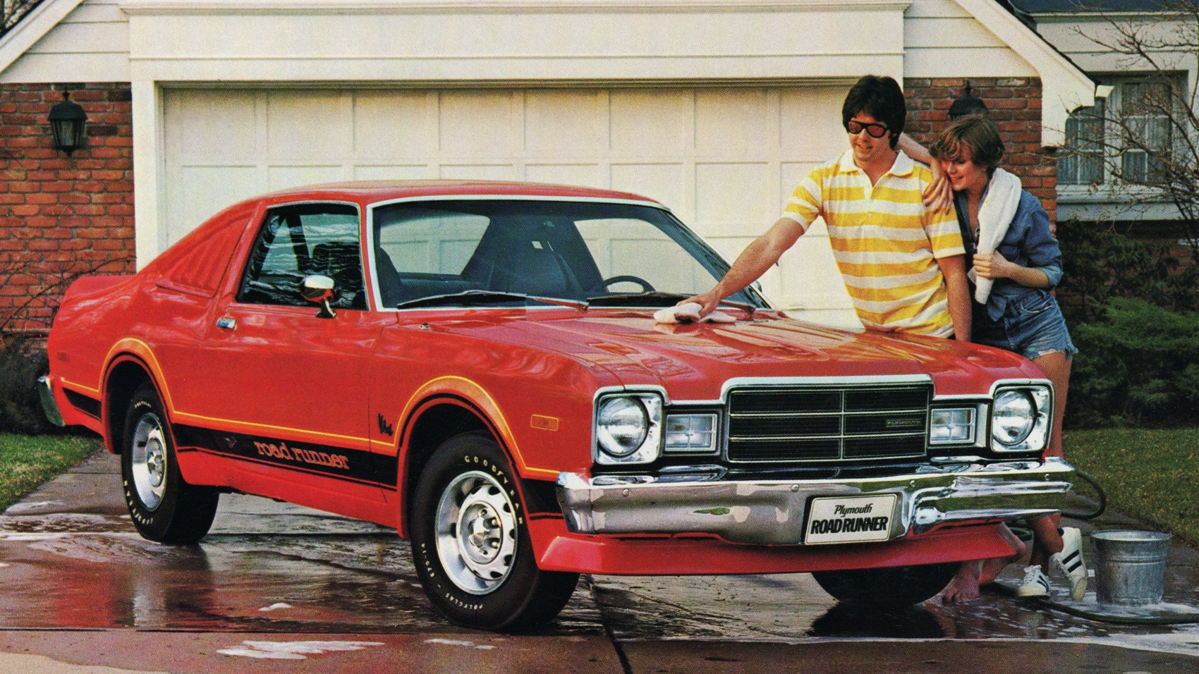 1976 Plymouth Volare Roadrunner 01