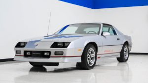 Lee más sobre el artículo El Chevrolet Camaro Ico-Z de 1985 es la perfección muscular retro