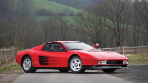 Lee más sobre el artículo Ferrari testarossa: historia, generaciones, modelos y más