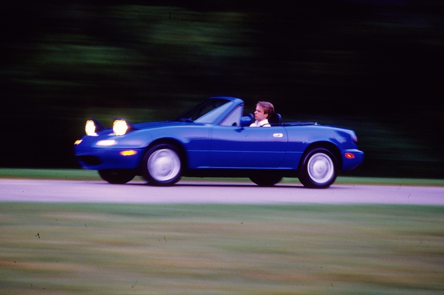En este momento estás viendo 1990 Mazda MX-5 Miata Review