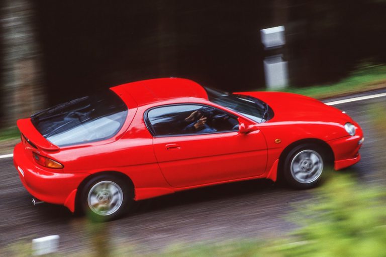 Lee más sobre el artículo Por qué el Mazda MX-3 1992–96 es un clásico que vale la pena recordar