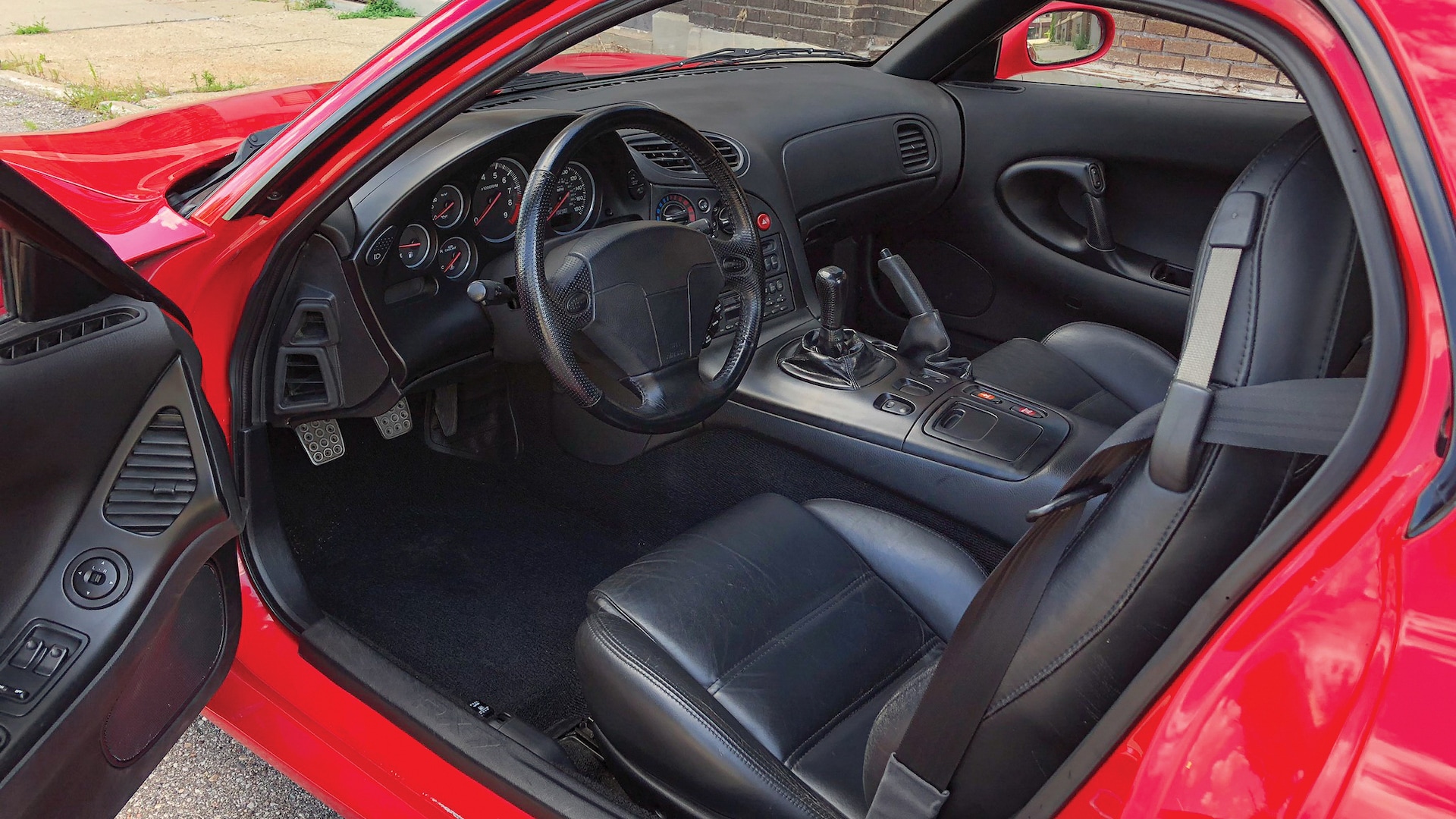 1993 Mazda RX 7 interior