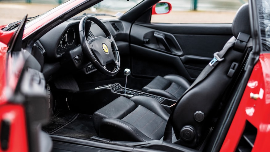 1995 Ferrari F355 GTS  cabin