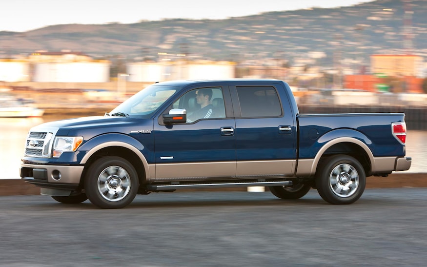 2011-ford-f-150-ecoBoost-lariat-superCrew-drivers-side-in-motion