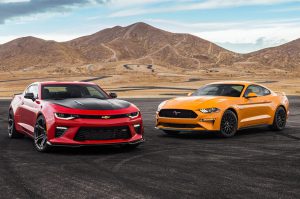 Lee más sobre el artículo 2018 Chevrolet Camaro SS 1LE vs. 2018 Ford Mustang GT Performance Pack