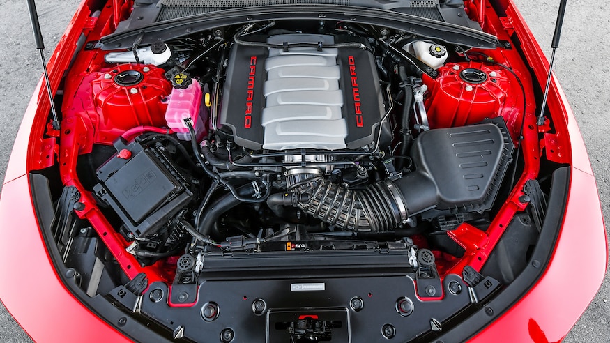 2019 Chevrolet Camaro SS engine 1
