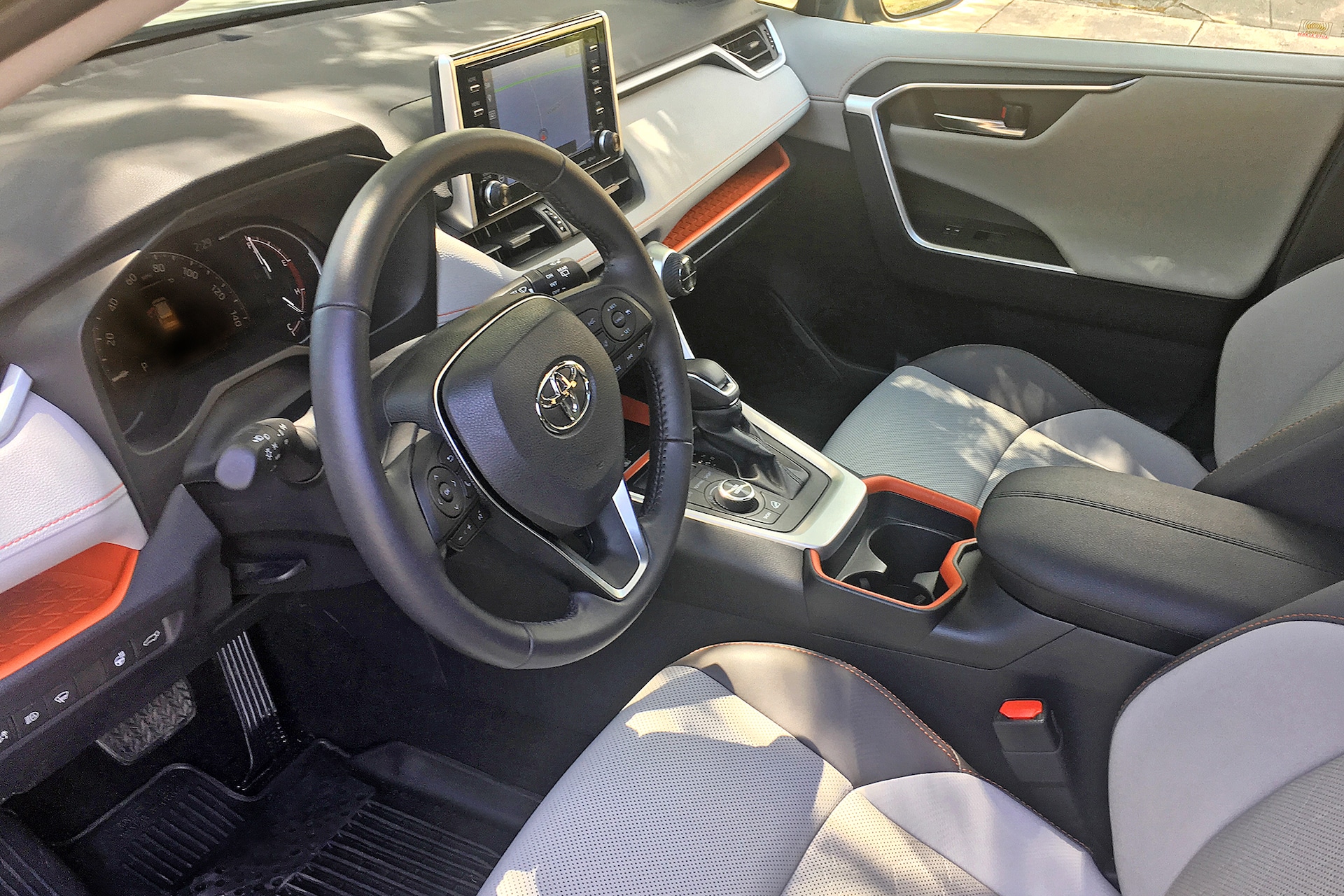 2019 Toyota RAV4 10