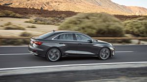 Lee más sobre el artículo Audi presenta un sedán 2021 A3 de gran aspecto completo con una nueva forma de botella de coca cola