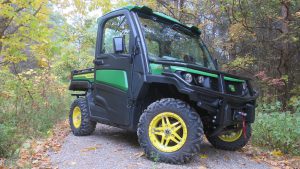 Lee más sobre el artículo 2021 John Deere Gator XUV835R Primera prueba: Juguete Big-Boy