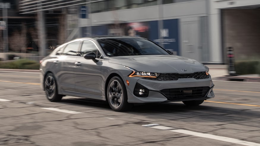 En este momento estás viendo 2021 KIA K5 GT Primera prueba: máquina de agotamiento de tracción delantera