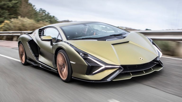 Lee más sobre el artículo 2021 Lamborghini Sián FKP 37 First Drive: Absolutamente derretido