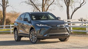 Lee más sobre el artículo 2021 Toyota Venza Revisión de año: lo que nos encantó (y no lo hicimos) sobre el exclusivo híbrido
