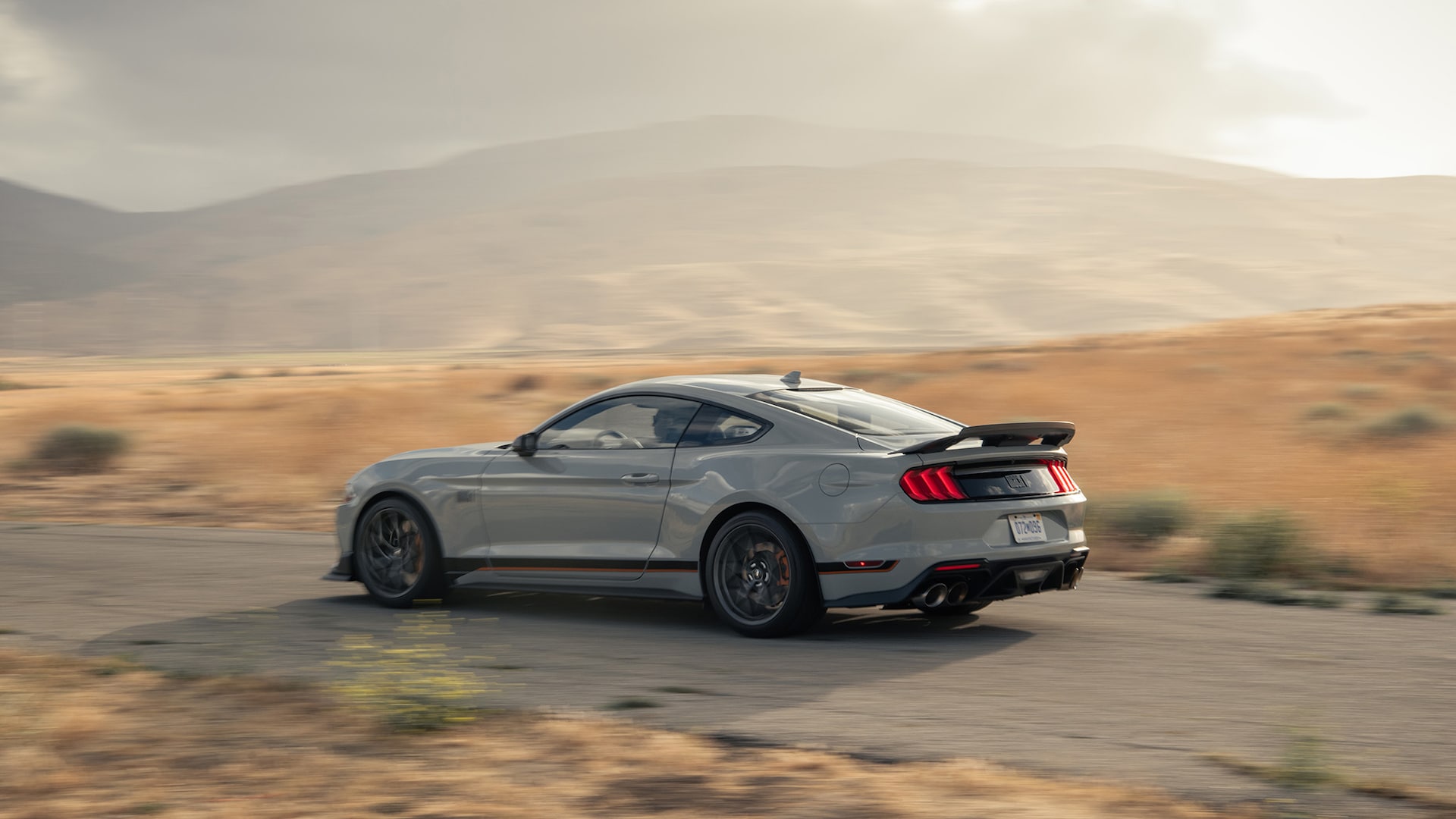 2021_Ford_Mustang_Mach_1 32