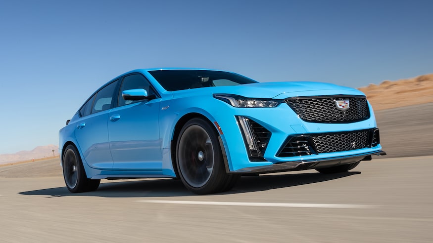 En este momento estás viendo 2022 Cadillac CT5-V Blackwing Pvoty Review: V-8 Swan Song