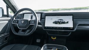 Lee más sobre el artículo 2022 Rivian R1T Interior Review: la camioneta totalmente eléctrica con estilo