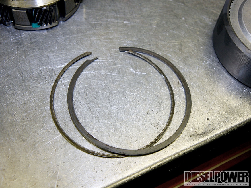 1005dp_12+diesel_power+ford_f250_super_duty_transmission+locking_snap_ring