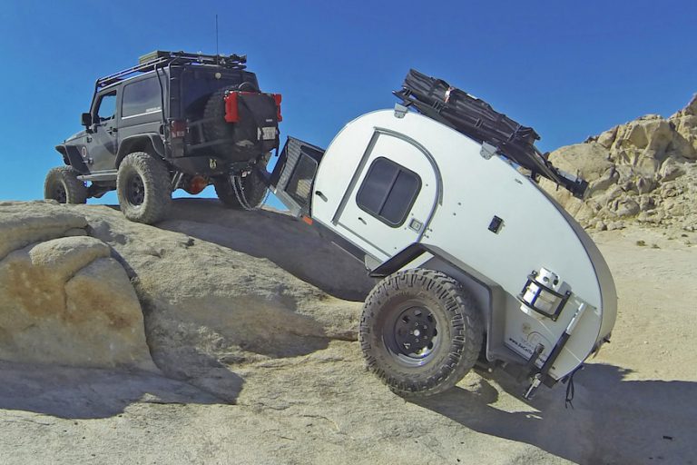 Lee más sobre el artículo 10 remolques de campamento todoterreno perfectos para su jeep