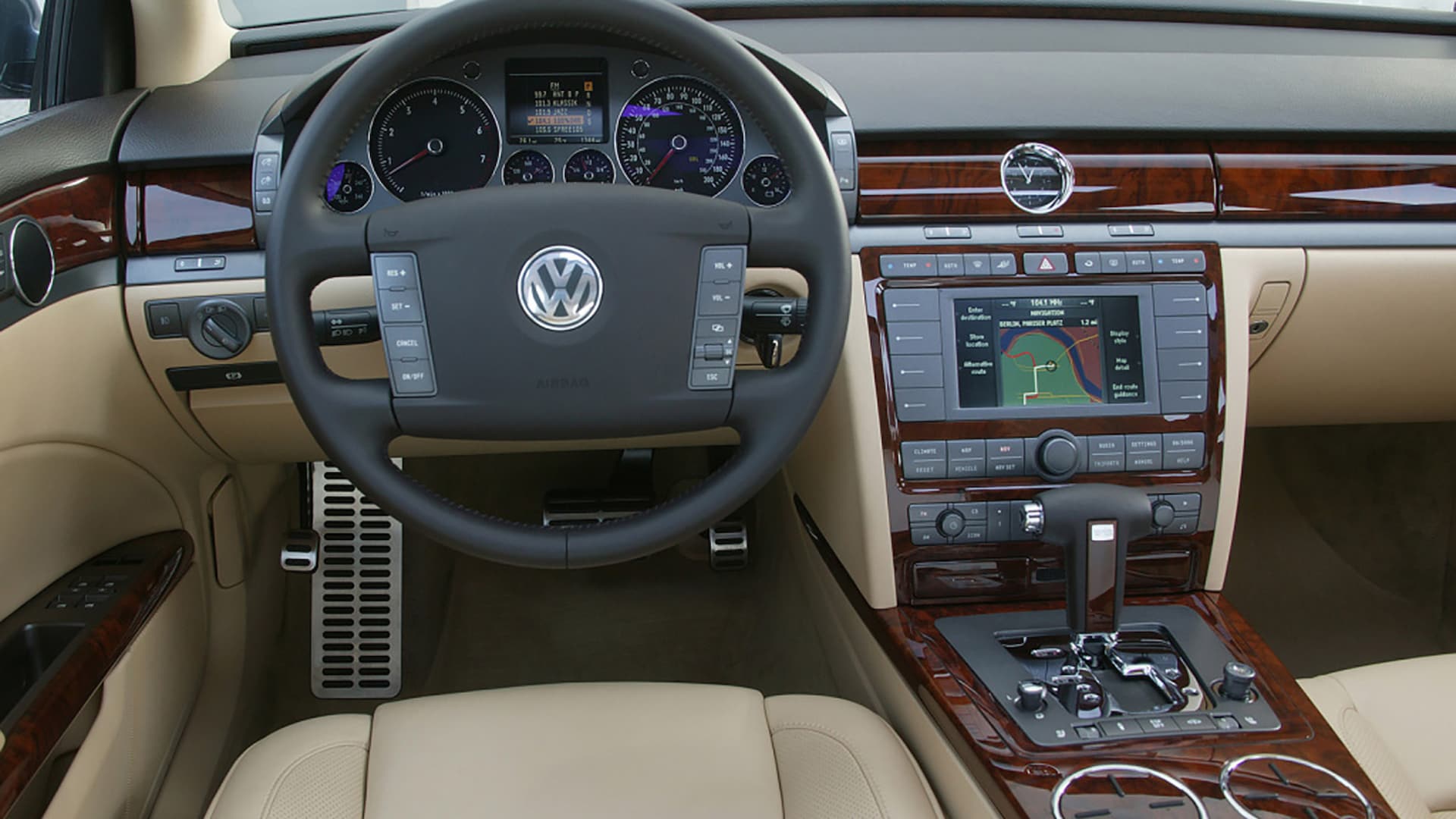 Volkswagen Phaeton Interior