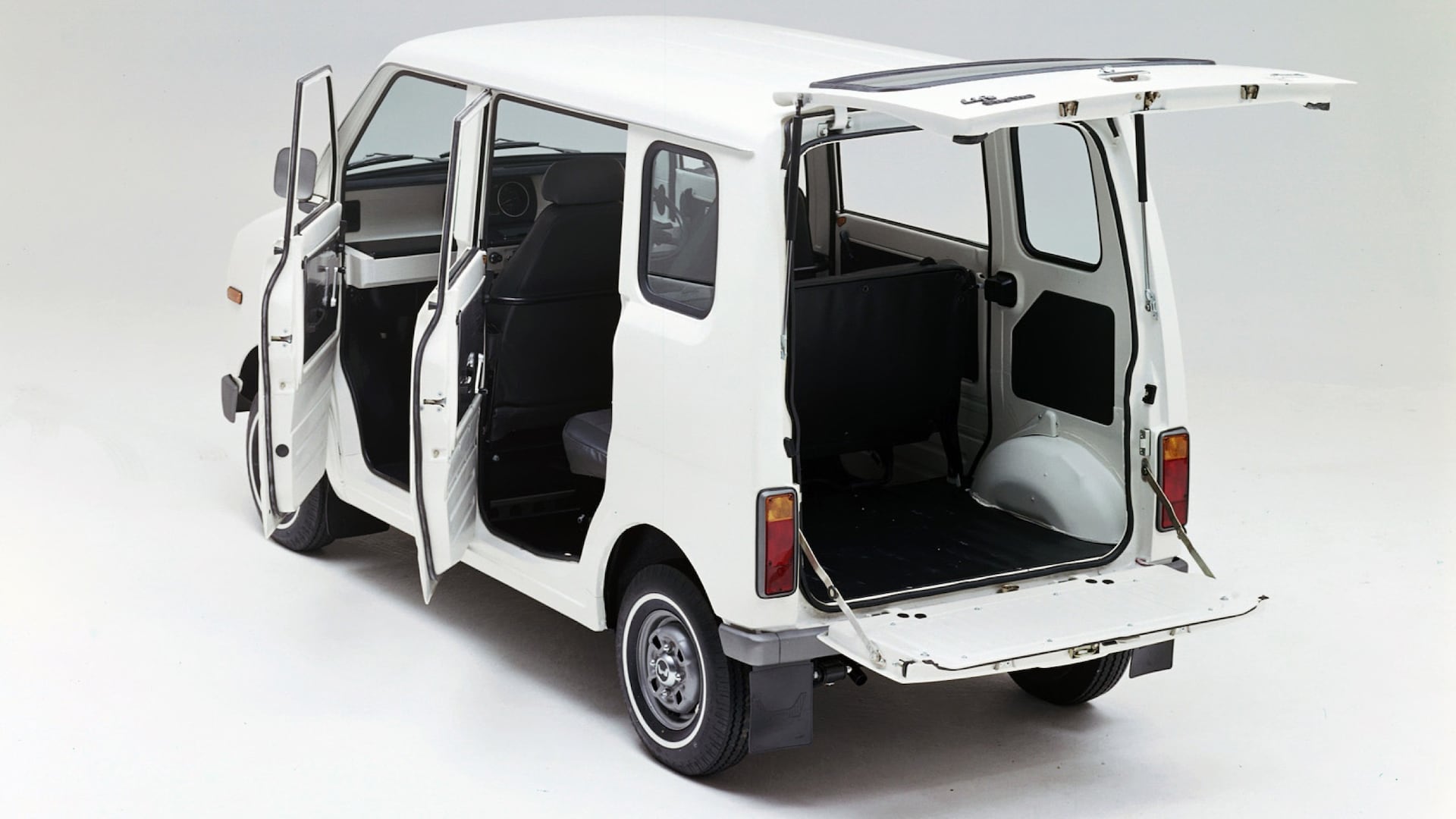 Weird_Cool_Vans 4