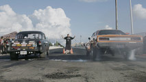 ¡Hemi Gasser contra Hemi Súper Abeja!