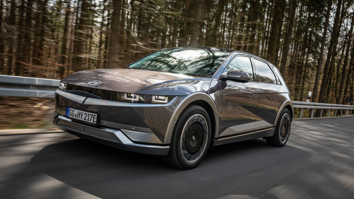 En este momento estás viendo Los 10 mejores coches eléctricos para 2022