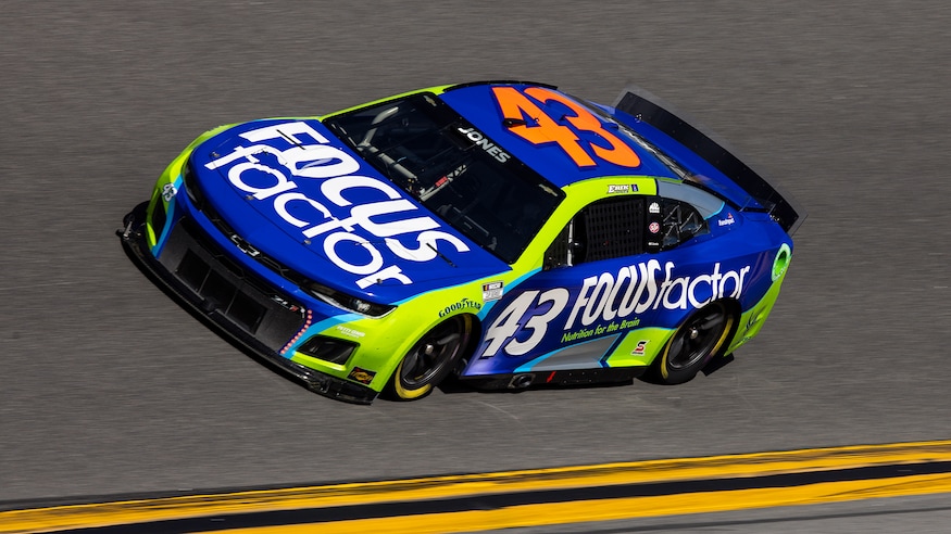 En este momento estás viendo ¡Eso está sesgado! ¿Por qué los corredores de la próxima generación NASCAR están en práctica en la práctica?